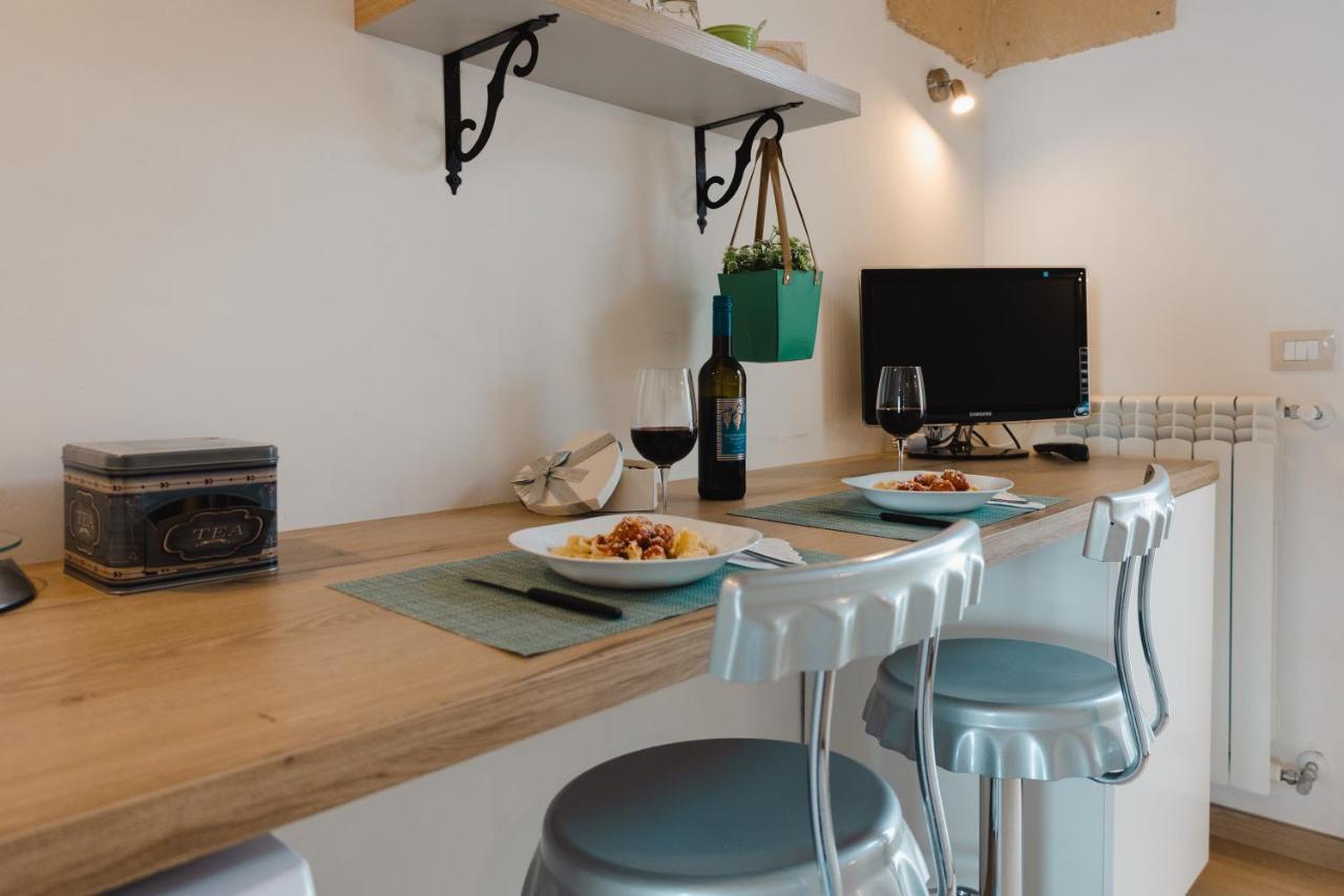 レッチェ Casa Alera Con Idromassaggioヴィラ エクステリア 写真