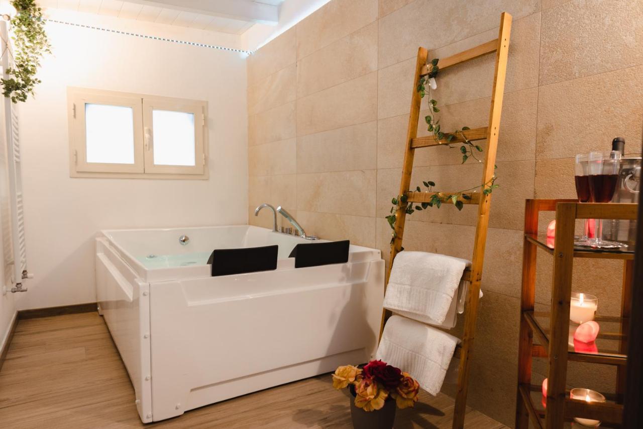 レッチェ Casa Alera Con Idromassaggioヴィラ エクステリア 写真