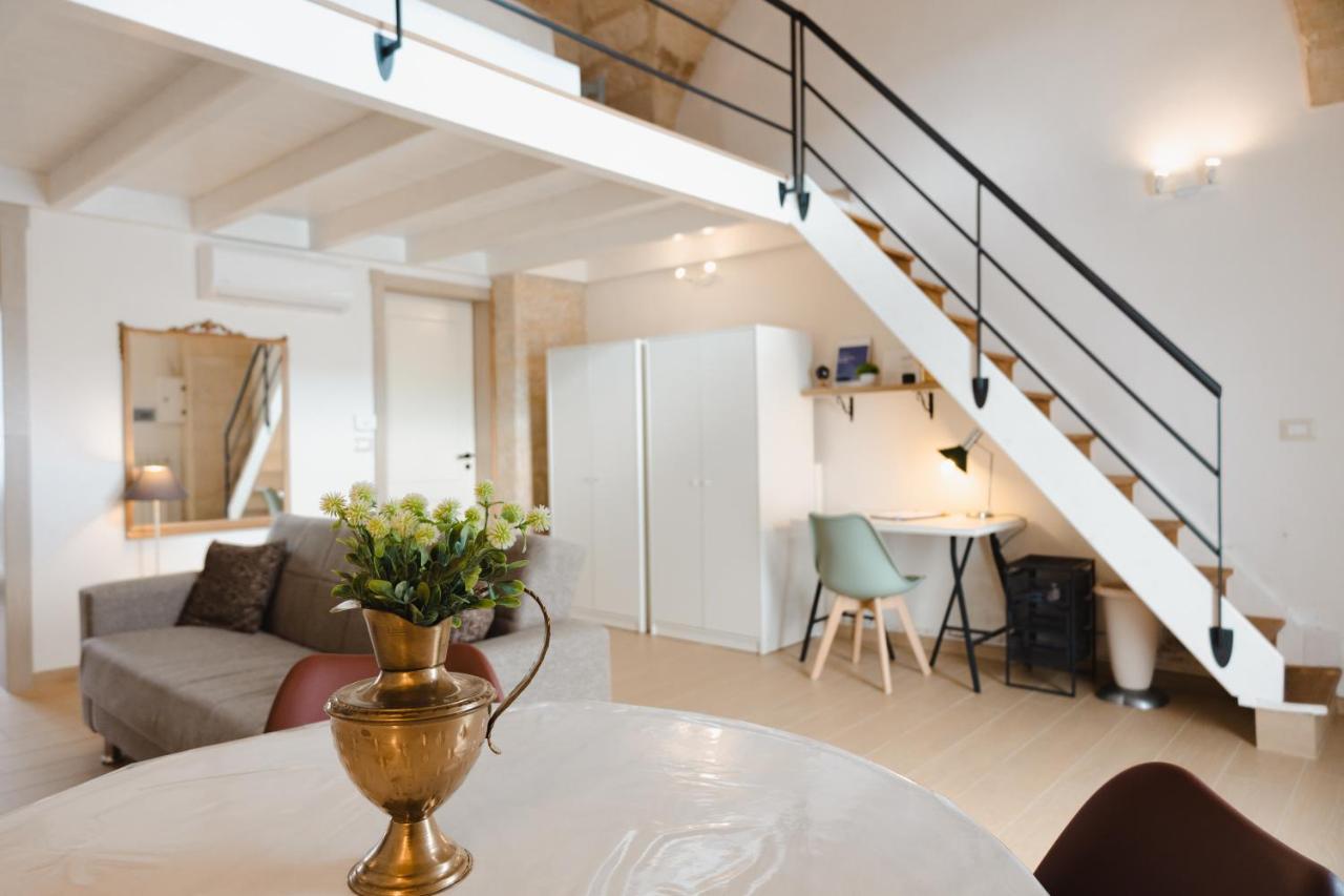 レッチェ Casa Alera Con Idromassaggioヴィラ エクステリア 写真